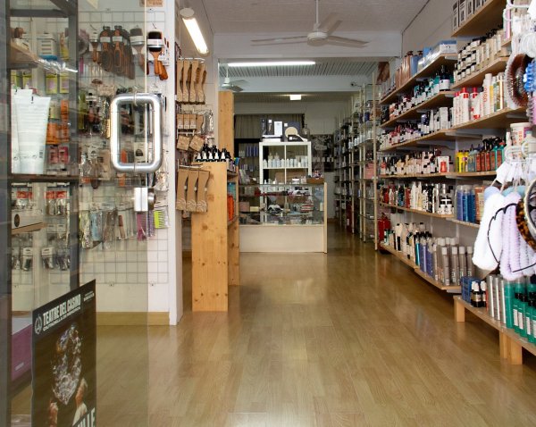Foto de LOOK - tot per perruqueria i estètica